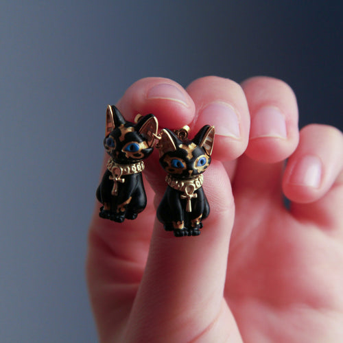 Black cat earrings with Egyptian-style de