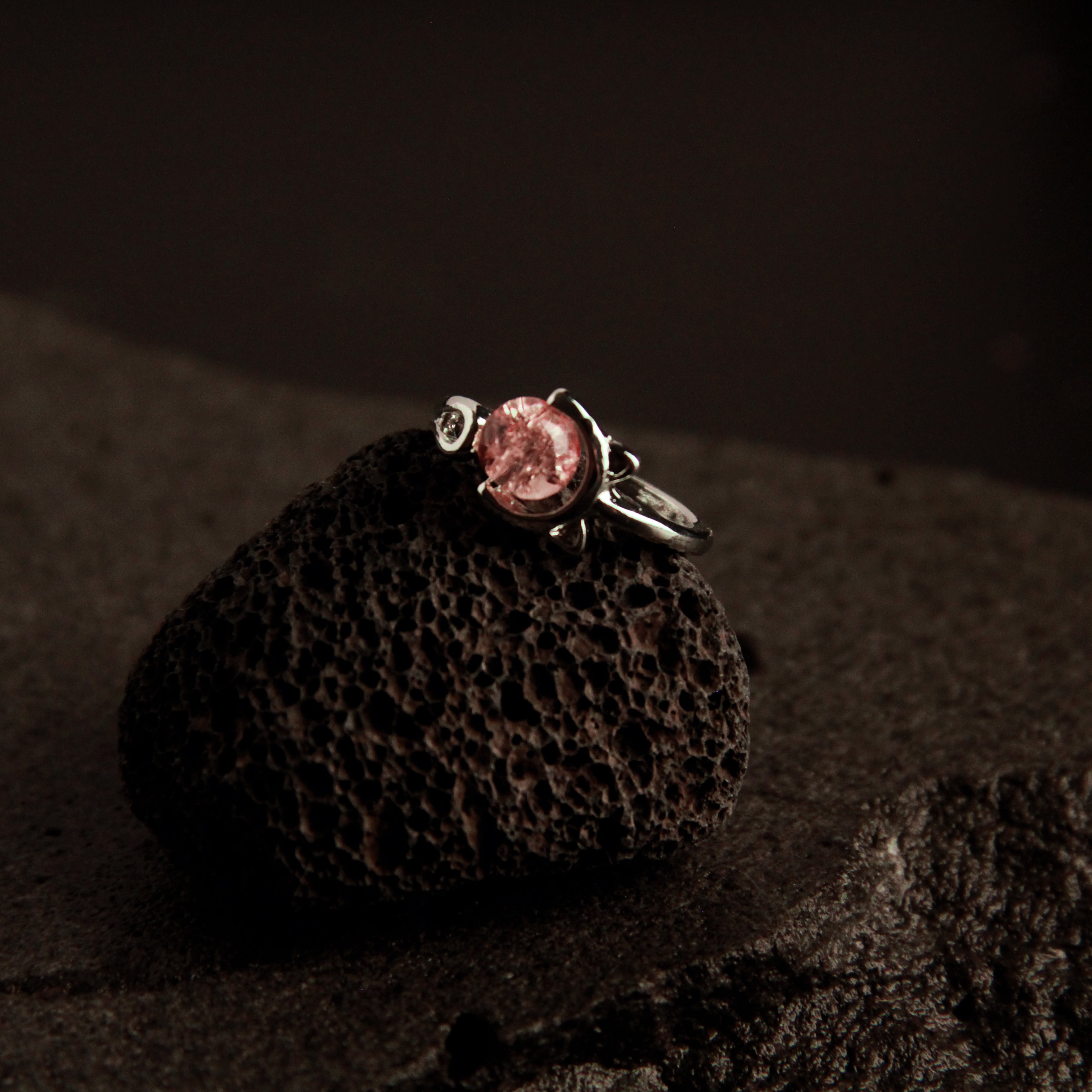 Minimalist sterling silver cat ring with pink stone centerpiece, stylish gift for cat enthusiasts