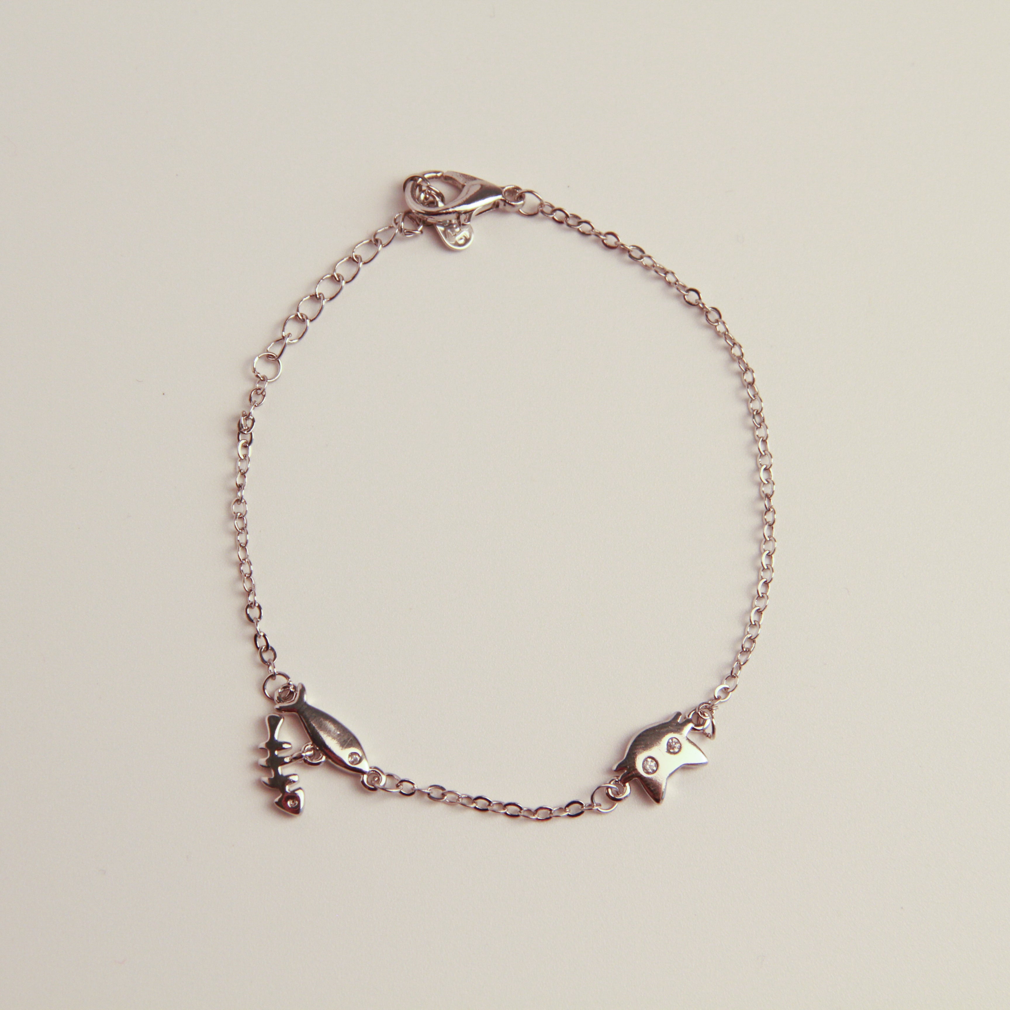 Silver cat bracelet with simple cat charm design, cute minimalist jewelry for women