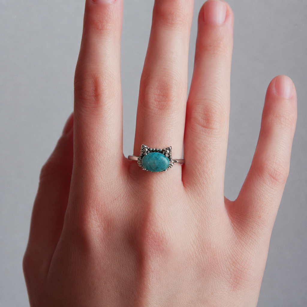 cat shaped ring with malachite natural green stone
