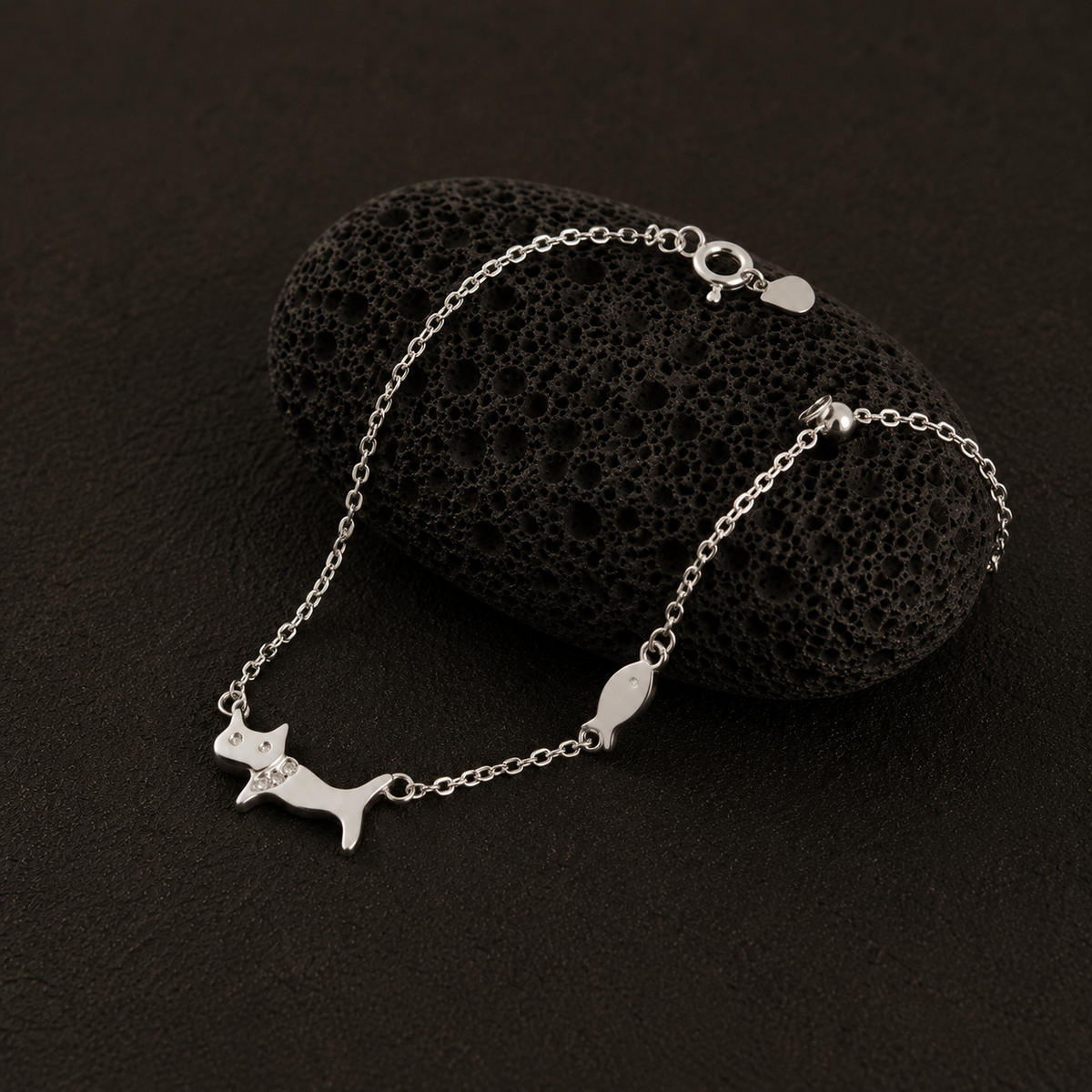 mischief_cat_bracelet_1