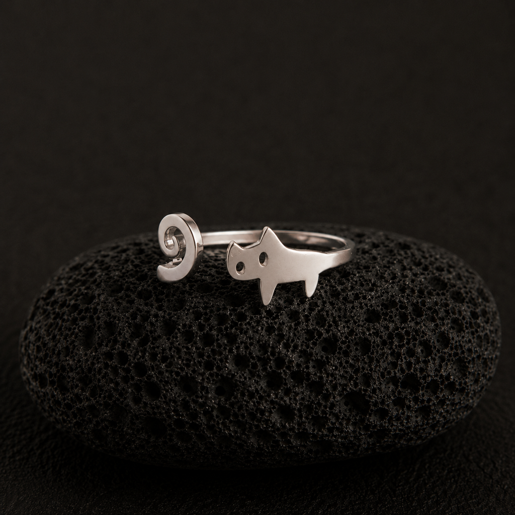 Mischief Cat Ring