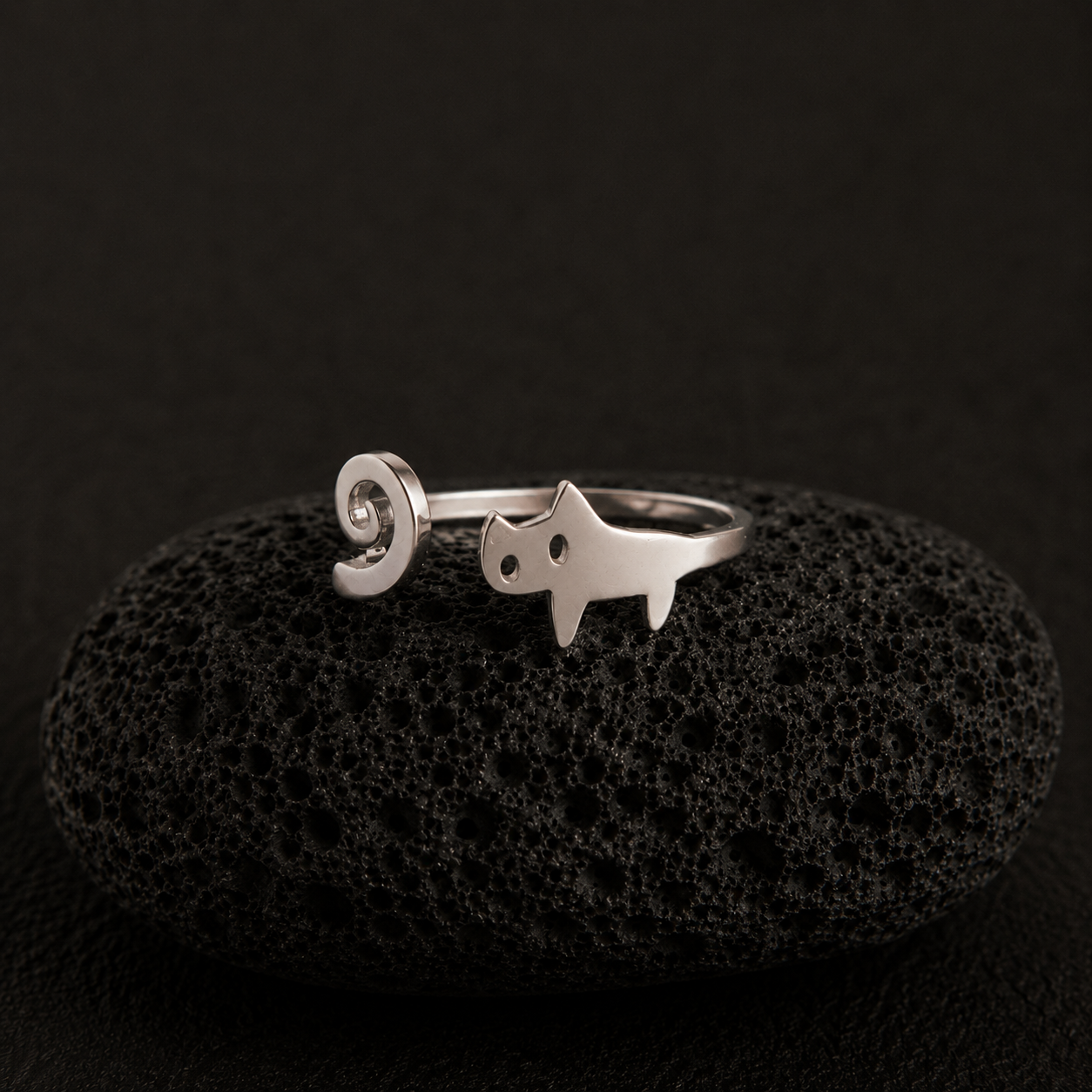 Mischief Cat Ring